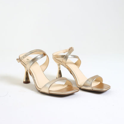 Betty Anna Basic Ella