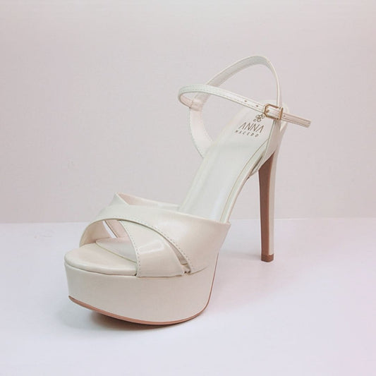 Charlotte Anna 15 Classic