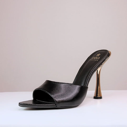 Olivia Anna Macedo Glow Mule